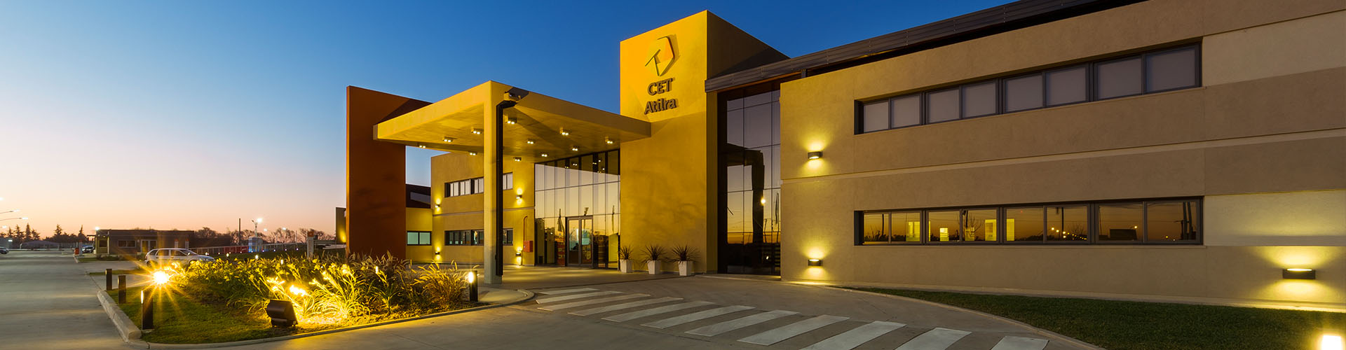 Frente Centro Educativo Tecnológico